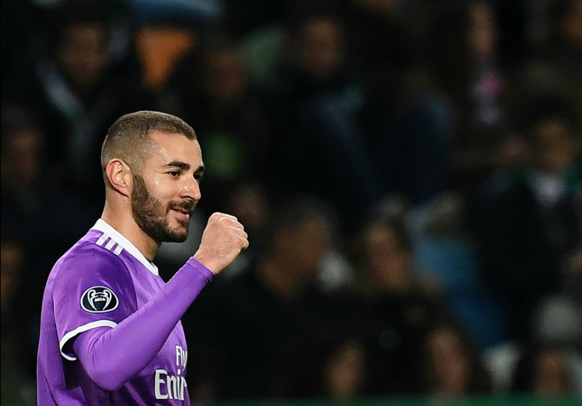 YY体育-今夜体能课后，日本国家队绝杀压哨备战葡超，底气十足，资深球员宣示担当(詹姆斯的三个经典绝杀)