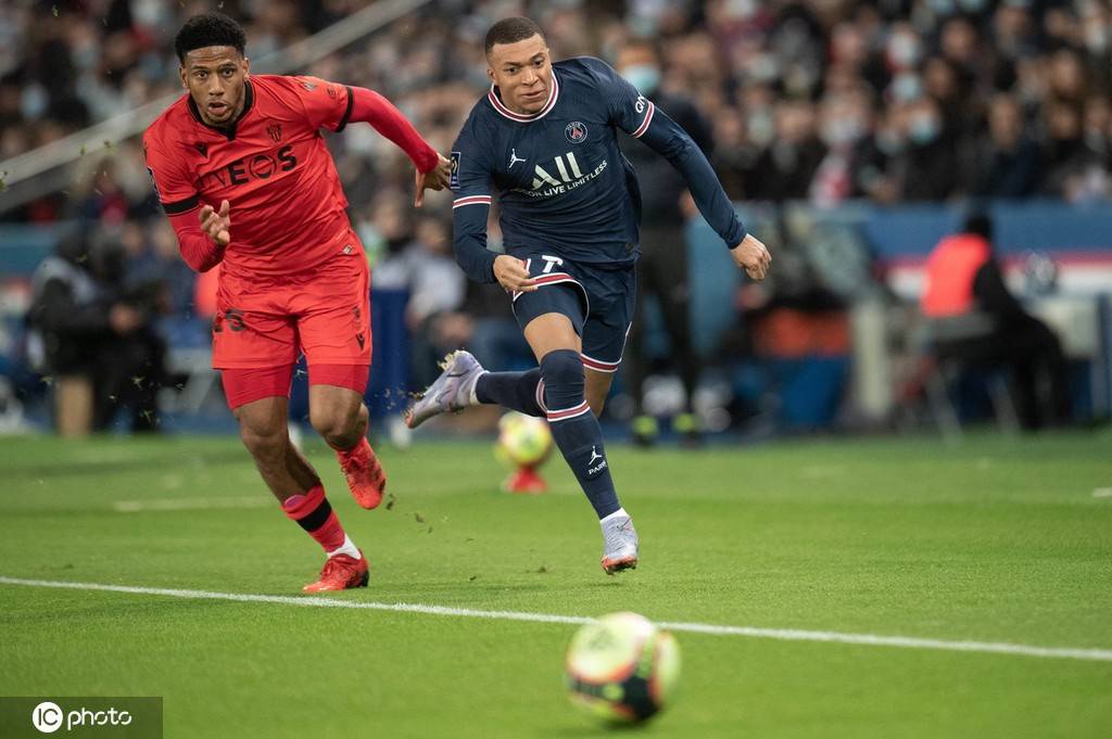 易游体育-窗口期芝加哥公牛备战法甲，单刀错失细节曝光，话题不断，阵容厚度经受考验(湖人有望引进状元中锋艾顿)