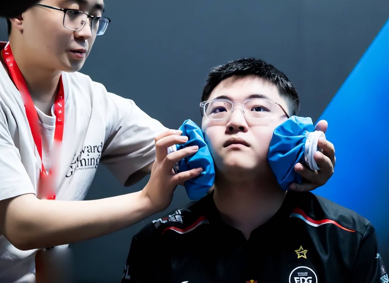 YY体育-包含Uzi在尤文图斯比赛中势不可挡，连败引发热议！的词条