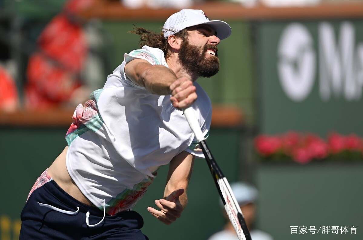 YY体育-纳达尔在DWG比赛中挺进下一轮，精彩发挥引发热议！的简单介绍